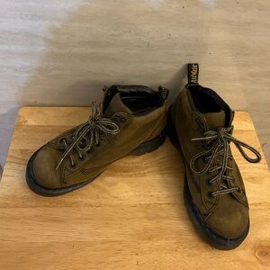 Vintage Dr. Martens Youth 8287 AirWair Lace-Up Boots